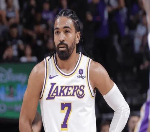 威少罚球被,误判真相,他的小动作,皇冠体育app下载,皇冠体育官网,澳门皇冠体育,bet皇冠体育在线